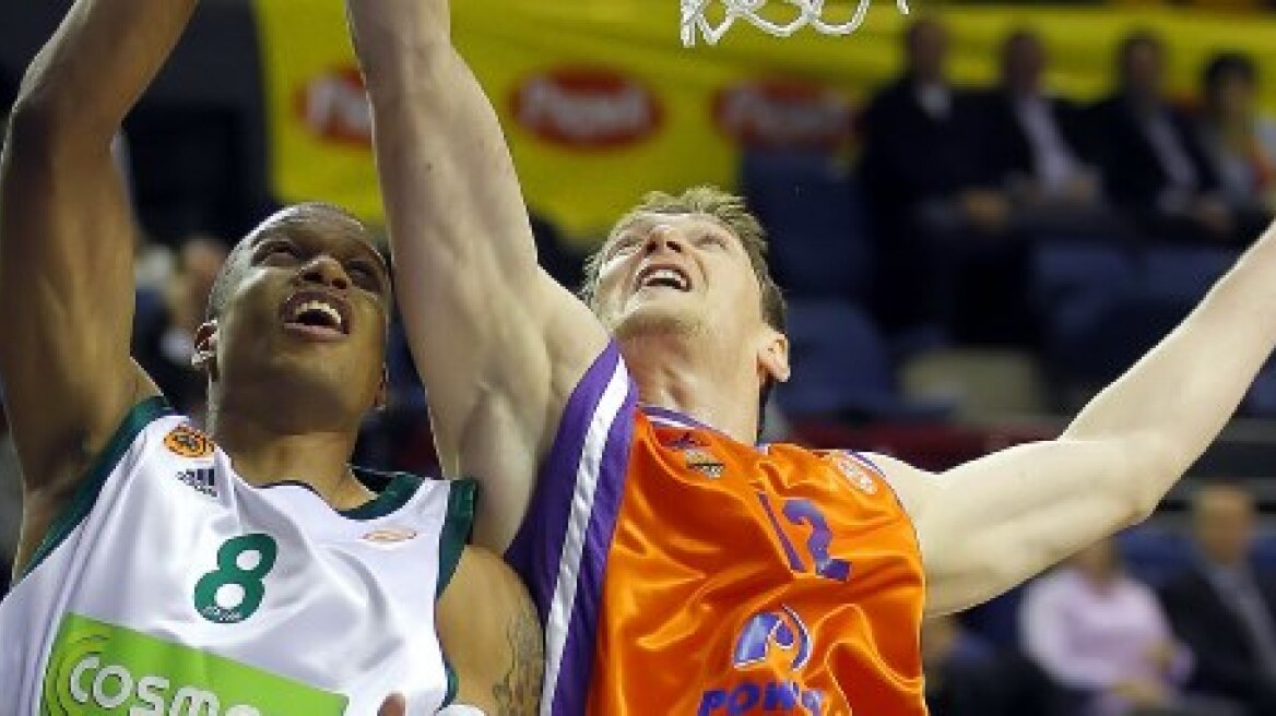 Κηδεύτηκε η Αννα Μπόμπολα