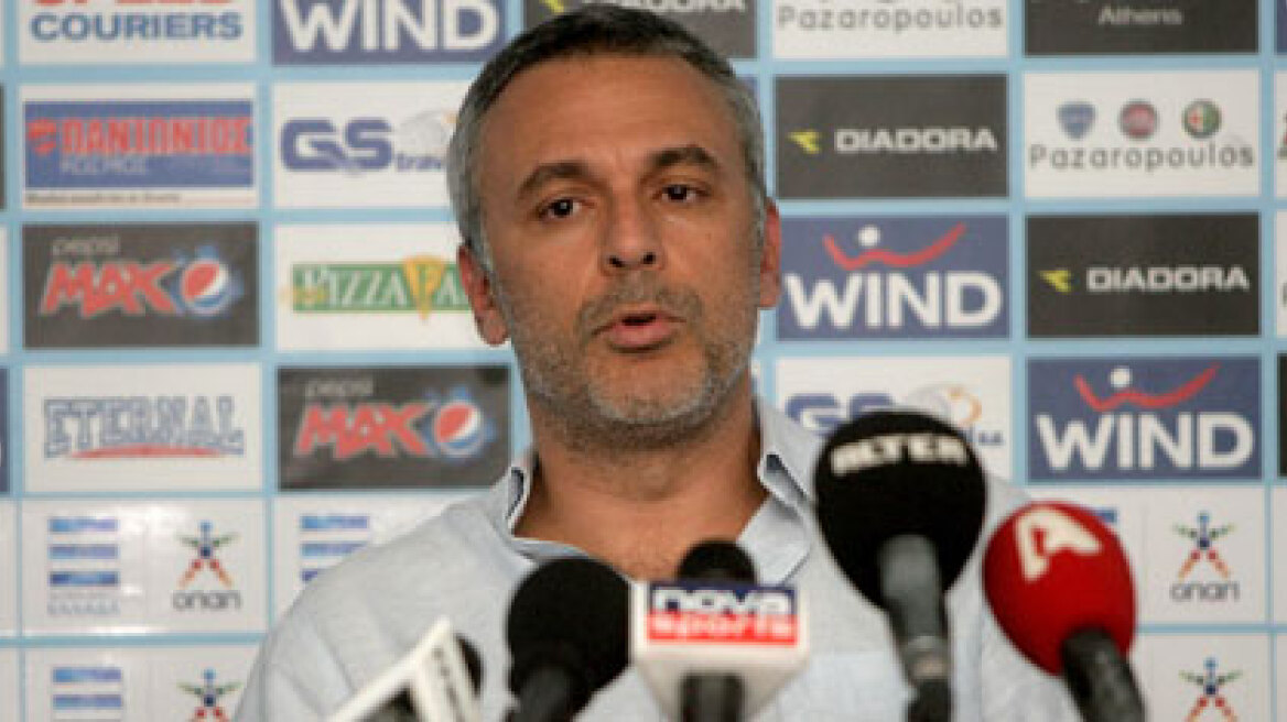 Με ελικόπτερο στο δικαστήριο ο Μοχάμεντ Μόρσι 