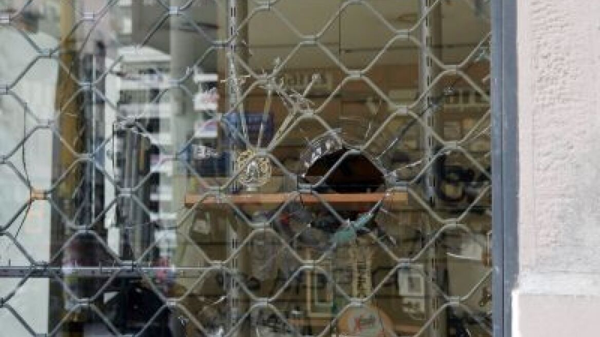 Ό,τι θες Μπαλοτέλι, αλλά ΟΧΙ τα μαλλιά!