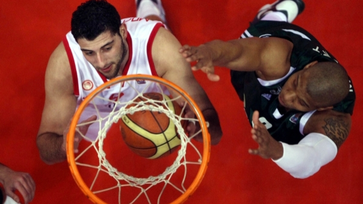 Μονόχειρας μπασκετμπολίστας θα αγωνιστεί για το πανεπιστήμιο της Φλόριντα!