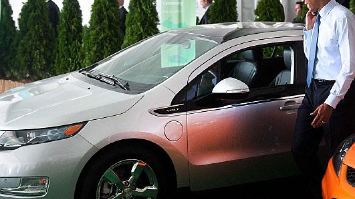 «Βουτιά» 8,1% στη βιομηχανική παραγωγή