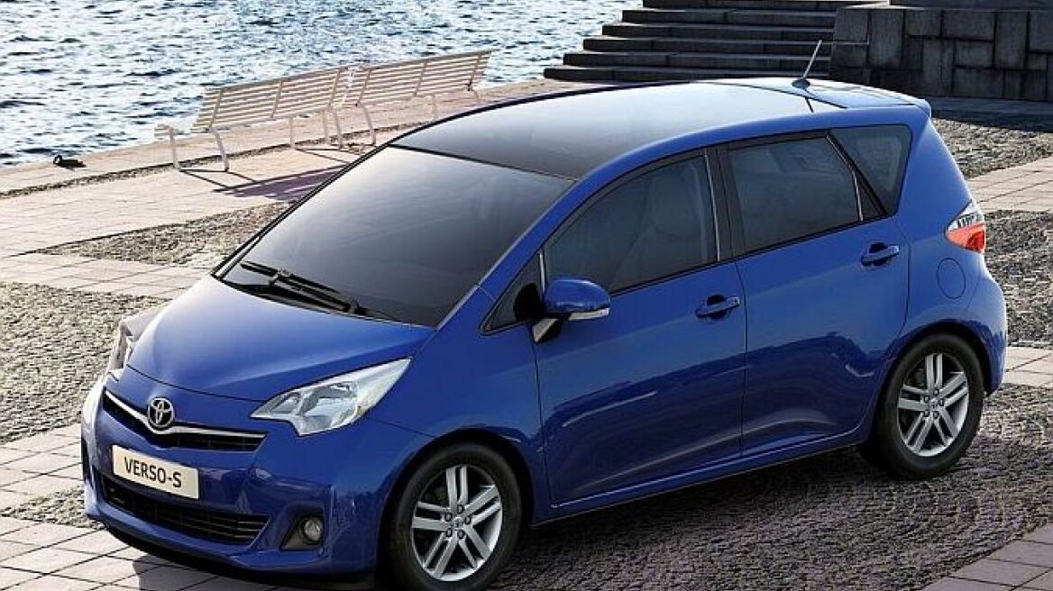  Kate Moss: Ακούστε το single της «Day and All Night»