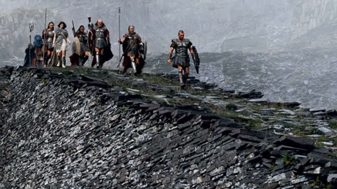 ( *** ) Τιτανομαχία (δείτε το trailer)