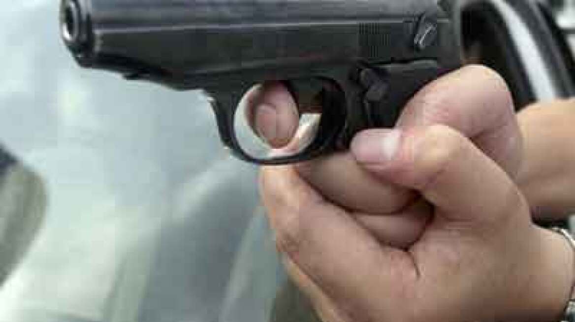 Ζάκυνθος: Συνελήφθη 45χρονη φαρσέρ με...βίτσιο τα τηλεφωνήματα για βόμβες σε τράπεζες 