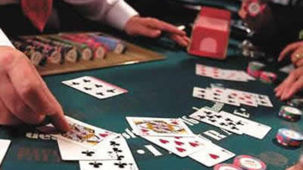 Ο Μαρινάκης έδωσε τα συγχαρητήριά του στους ερυθρόλευκους