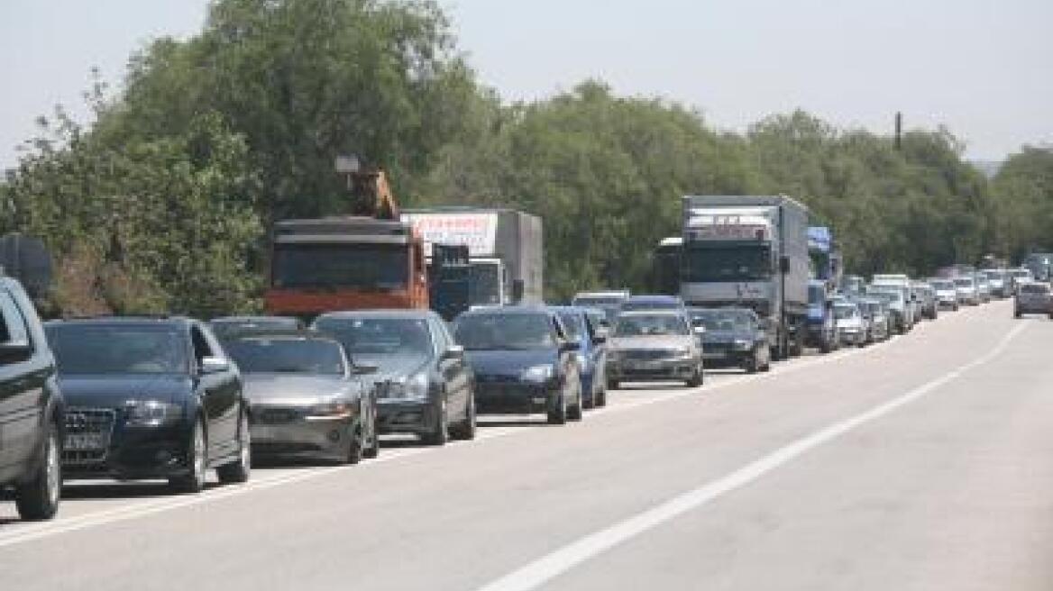 Γκαζάκια σε τράπεζα στα Χανιά