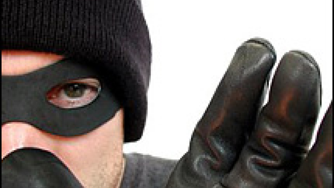 Κρήτη: «Συναγερμός» για τουρίστα στο φαράγγι της Αγίας Ειρήνης