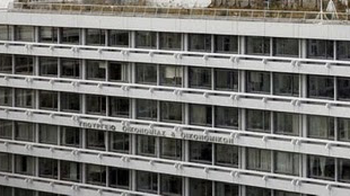 Ξανά για Τσιώλη – Δώνη ο ΑΠΟΕΛ