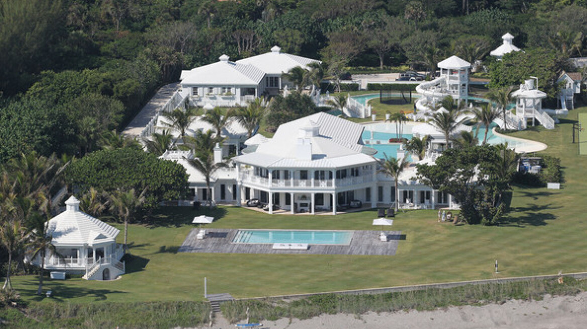 Γιατί είναι σε σοκ η Κατερίνα Καραβάτου;