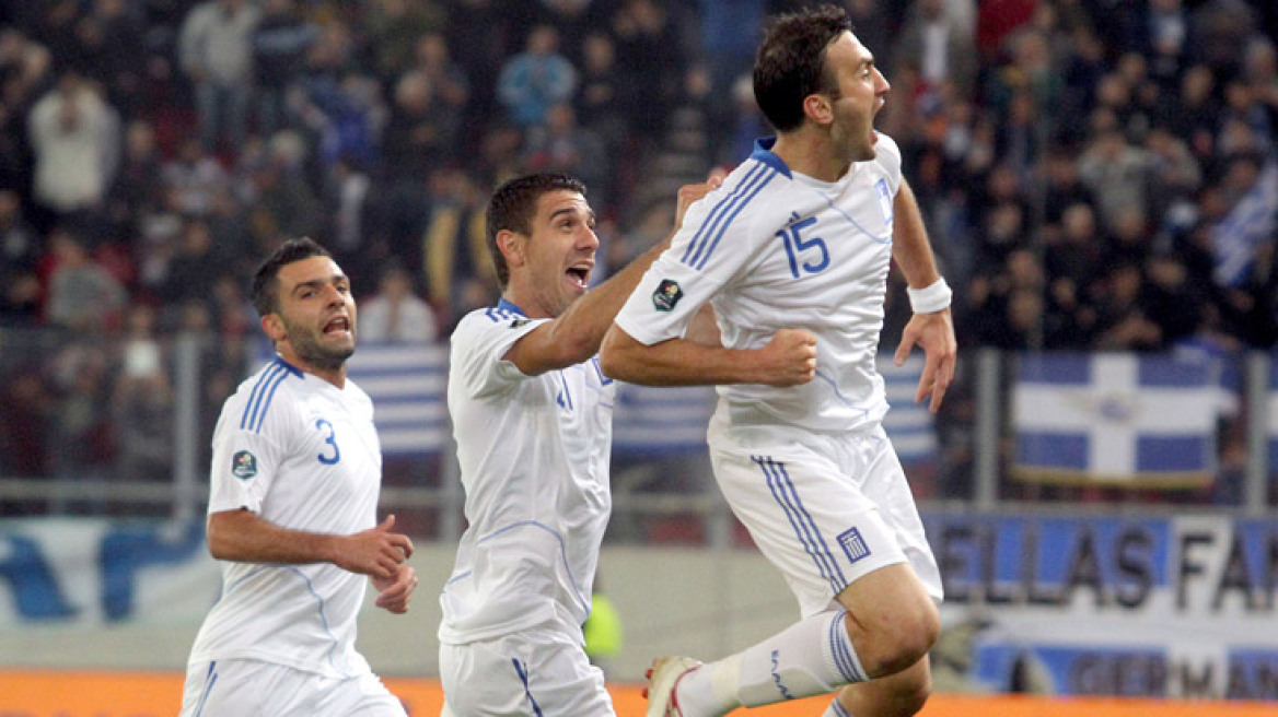 Ελεύθεροι τέσσερις κατηγορούμενοι για το αιματηρό περιστατικό σε κλαμπ στο Παγκράτι