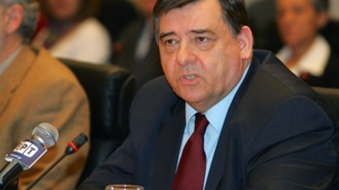 ΠΑΣΟΚ: Ανοίγει συζήτηση για τη μετά μνημόνιο εποχή 