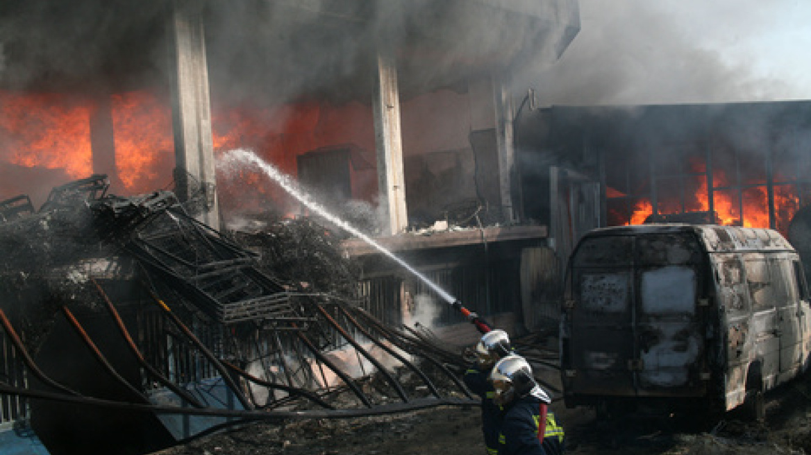 Εισαγγελική έρευνα-εξπρές για τη Χρυσή Αυγή 