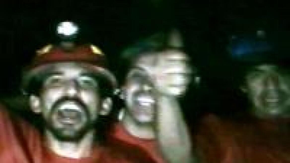 Ποιος θέλει να κλείσει τα σχολεία;