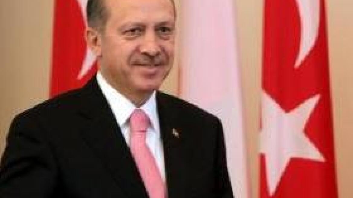 Βίασαν και έκαψαν ζωντανή 13χρονη στην Ινδία!