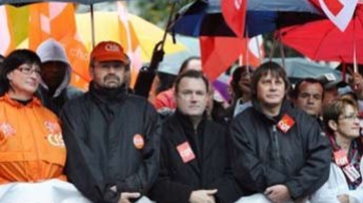 Σοκαριστικό βίντεο: Βασάνιζαν 79χρονη με άνοια! 