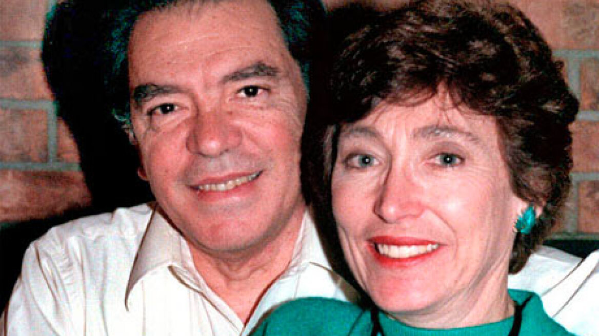 Οι εξατμίσεις των αυτοκινήτων εμποδίζουν τις μέλισσες να μυρίζουν τα λουλούδια