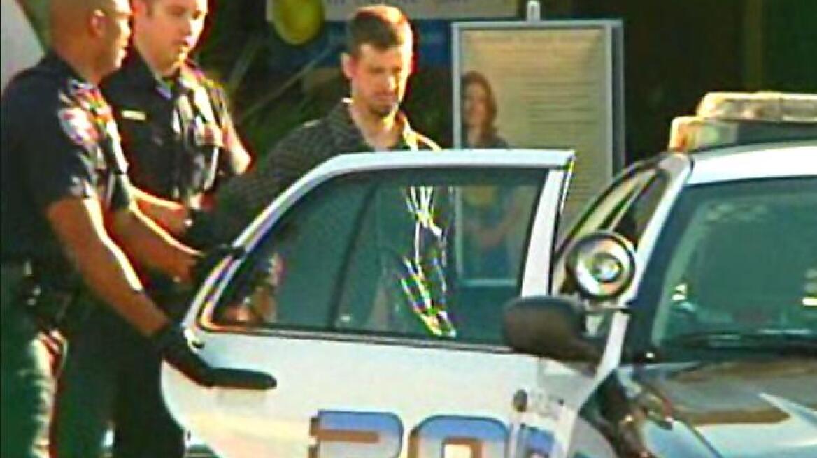 Κάρολος Παπούλιας: Θα ξεπεράσουμε την κρίση 