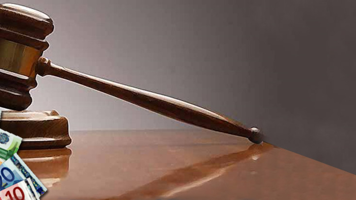 Reuters: Απόφαση - έκπληξη η απελευθέρωση των τριών Χρυσαυγιτών 