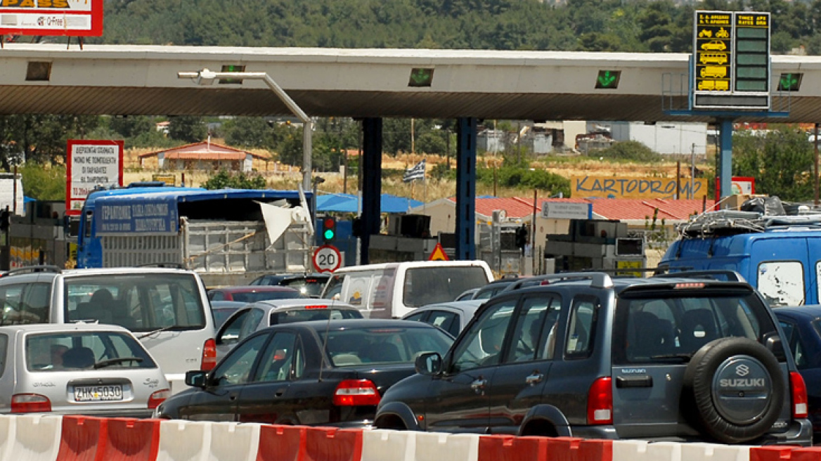 «Βούλιαξε» από τουρίστες η Ζάκυνθος