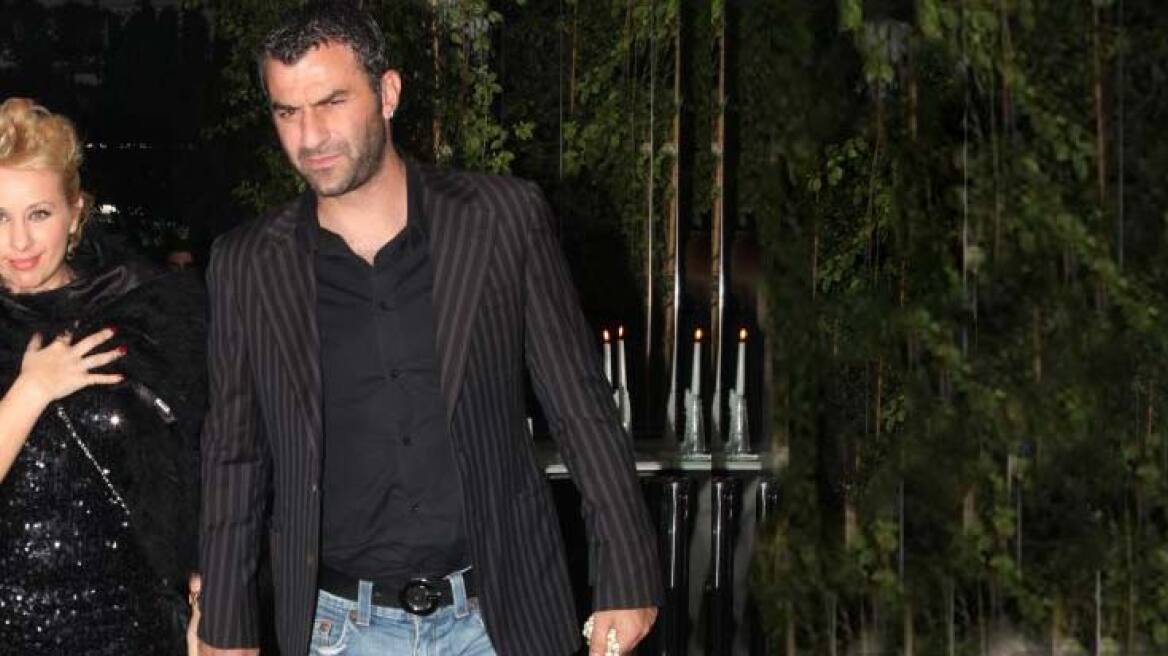 Παραμυθένιος ο γάμος Μαστροκώστα - Δέλλα