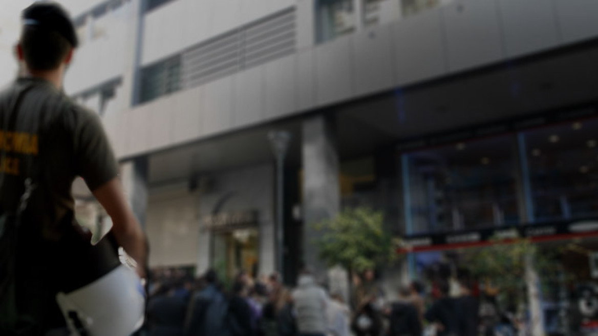 He committed suicide inside the offices of PASOK