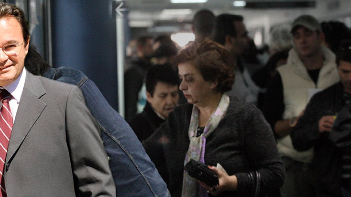 Ράιχενμπαχ: «Ουδέν σχόλιο» στο ερώτημα αν έρχονται νέα μέτρα