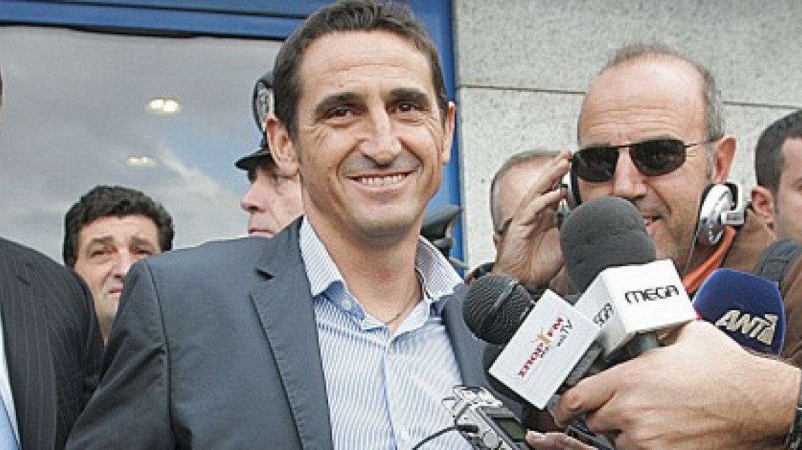 Κλειστός ο Πύργος του Άιφελ λόγω ενός ακτιβιστή της Greenpeace