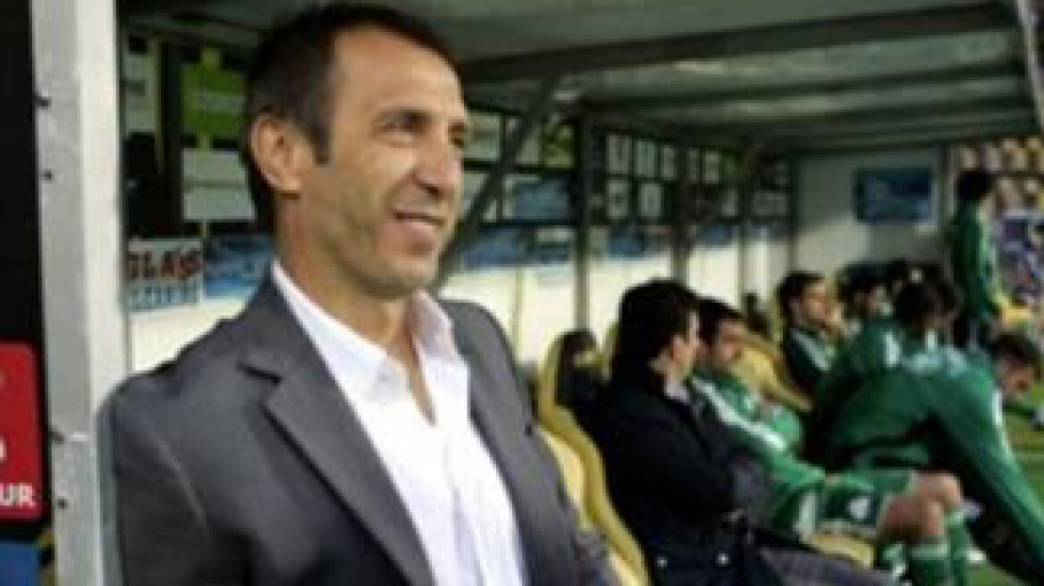 Συγχαρητήρια και πριμ από Μαρινάκη