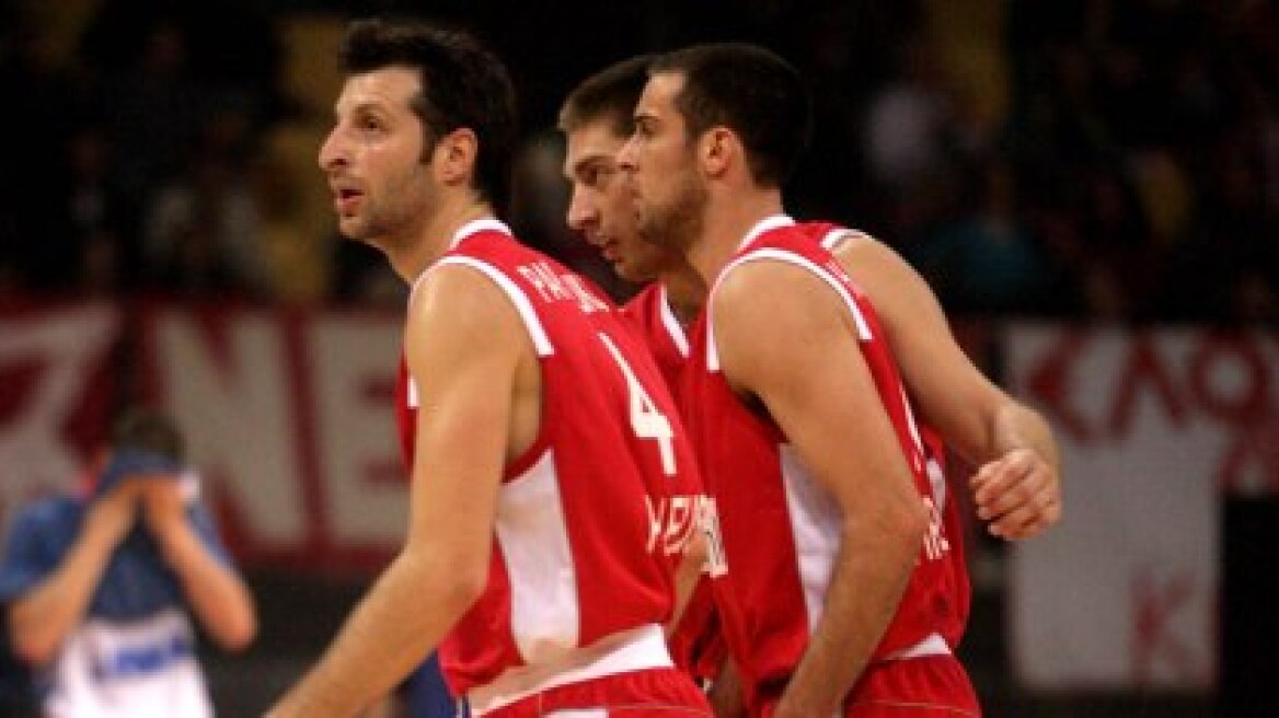 Χωρίς Παπαλουκά και Πελεκάνο ο Ολυμπιακός στη Ρώμη