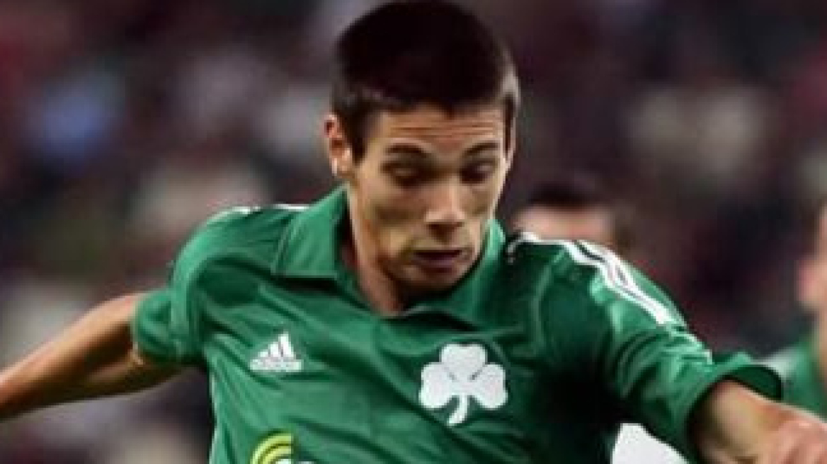 Ήθελε καλλυντικά και ρούχα... δωρεάν!