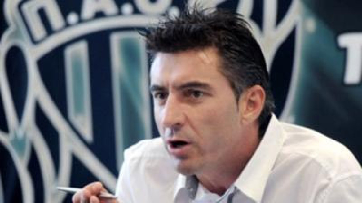 Τζιμ Συναδινός:Ενας  αρχιτέκτονας   σαρώνει  τις διεθνείς πασαρέλες 