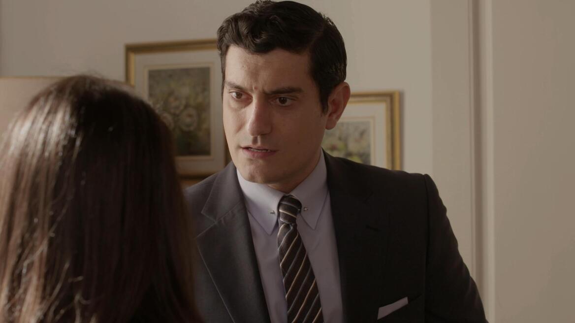 Παράδεισος των κυριών: Ο Ντίνος ζητά διαζύγιο από τη Λιζέτα