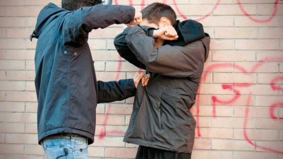 Αγρίνιο: Στο νοσοκομείο ανήλικος από χτύπημα συμμαθητή του!