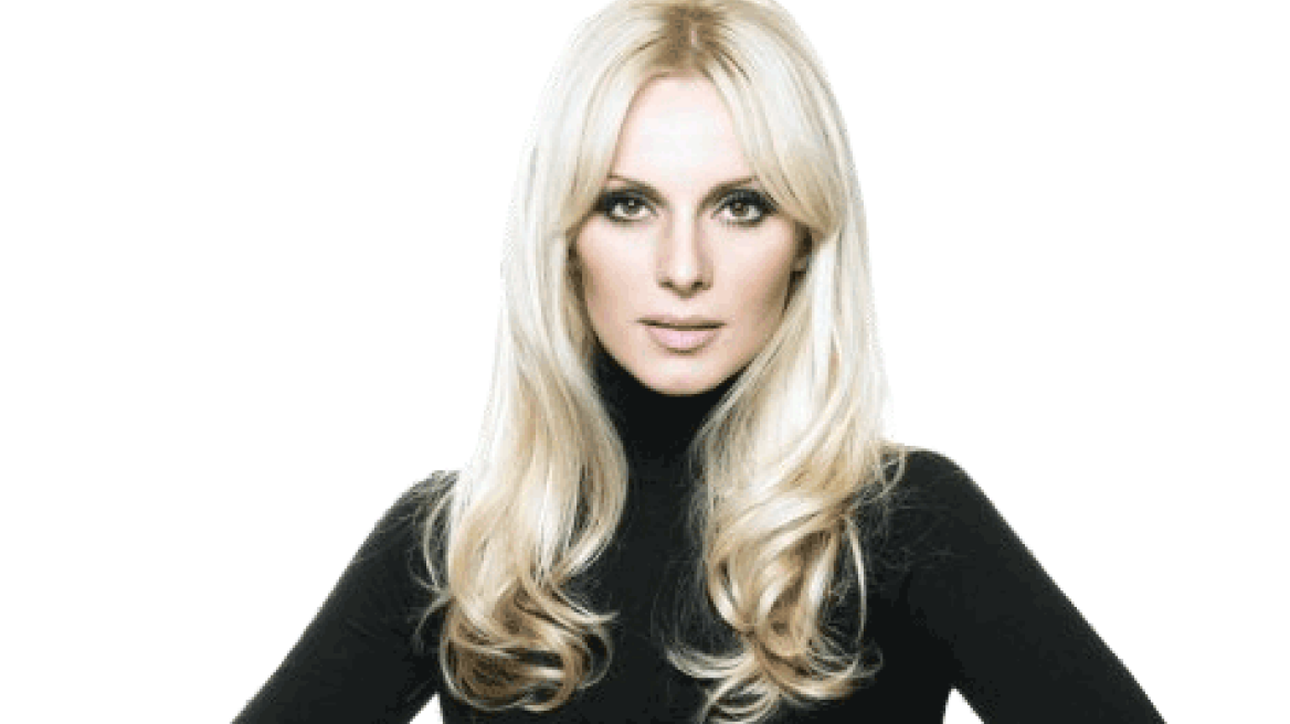 Πέγκυ Ζήνα: Μετά το χειρουργείο, η βάφτιση 