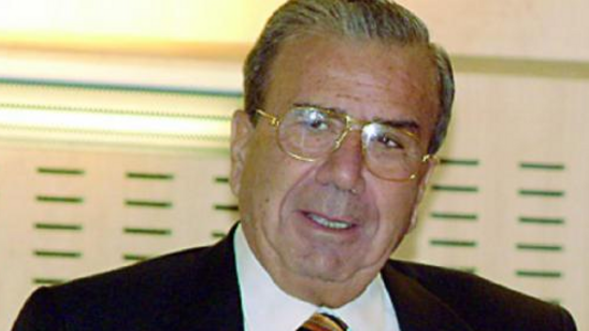 Κύπρος: Παρουσιάστηκαν στο δικαστήριο ο πρώην υπουργός Ντ. Μιχαηλίδης και ο γιος του