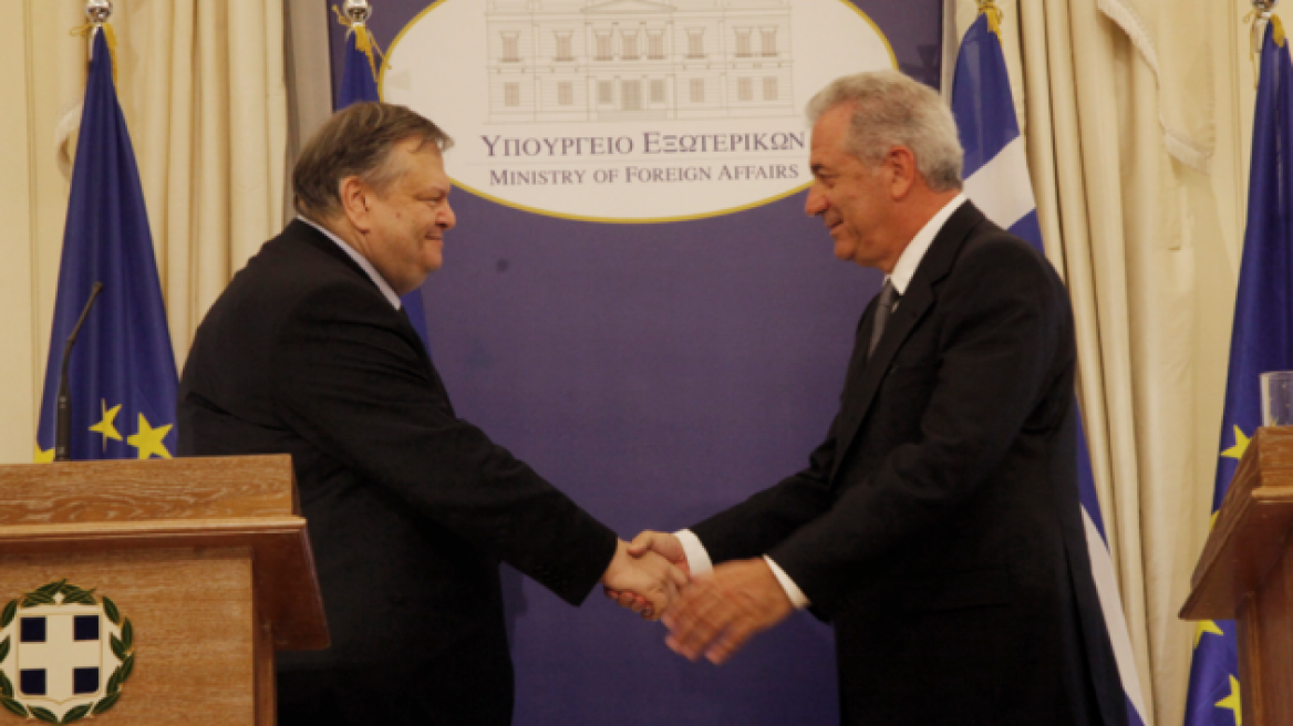 Η Συρία φέρνει πιο κοντά Αβραμόπουλο - Βενιζέλο