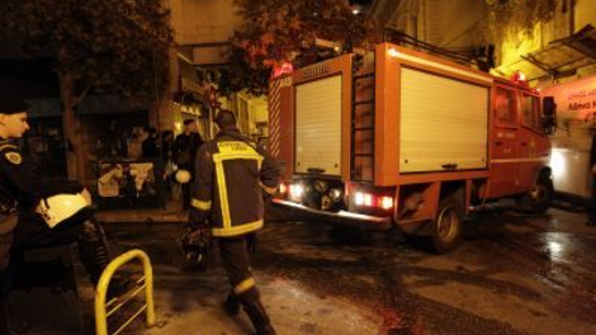 Ιωάννινα: Μολότοφ και μπογιές σε γραφεία της Νέας Δημοκρατίας