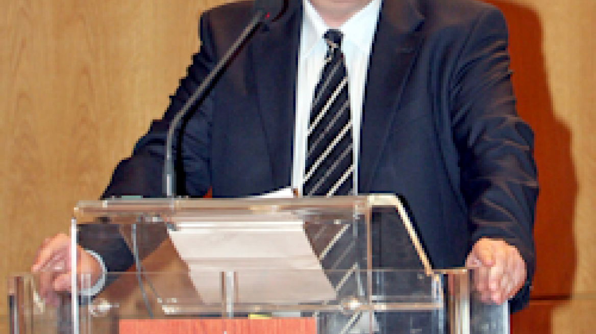 Πανεπιστήμιο Μακεδονίας: Ο Αχιλλέας Ζαπράνης νέος πρύτανης του Ιδρύματος