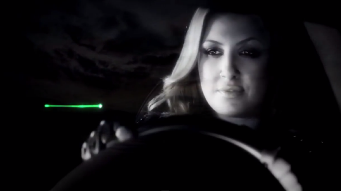 Έλενα Παπαρίζου: Δείτε το νέο της video-clip