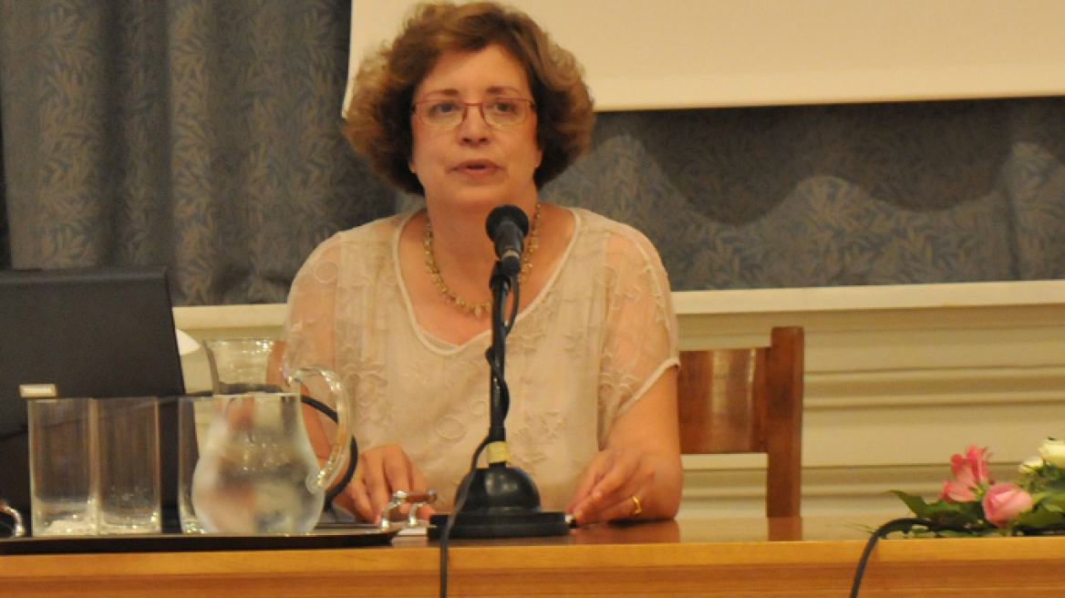 «Δωρία Ποσειδωνίου»: Το υπουργείο Πολιτισμού θα συνεχίσει τη διεκδίκηση της επιτύμβιας στήλης