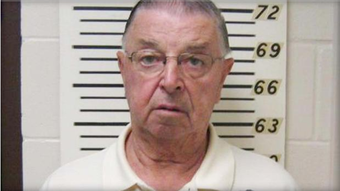 ΗΠΑ: Αθωώθηκε ο 78χρονος που κατηγορήθηκε πως κακοποίησε τη σύζυγό του