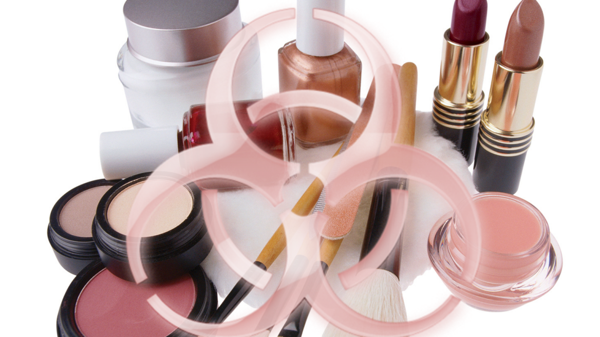 Κίνδυνος από καλλυντικά «μαϊμού» που περιέχουν κυάνιο