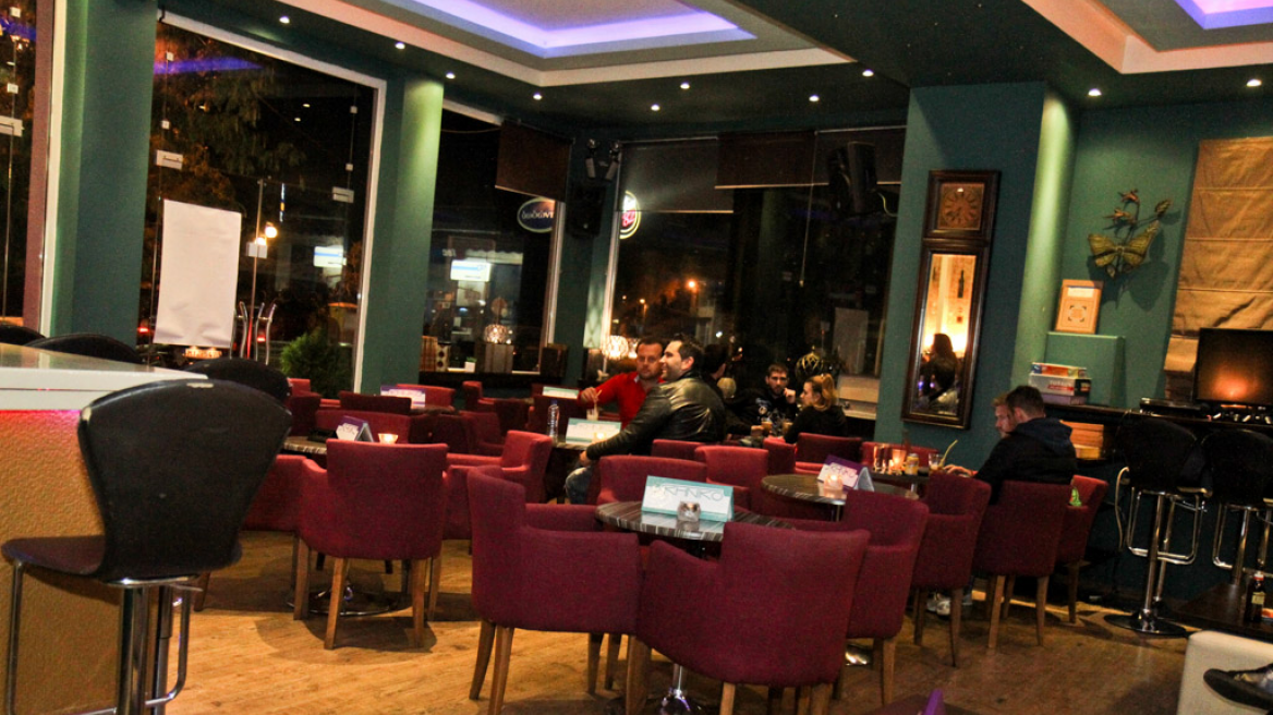 Πελάτης καταστήματος έκλεψε έναν θαμώνα