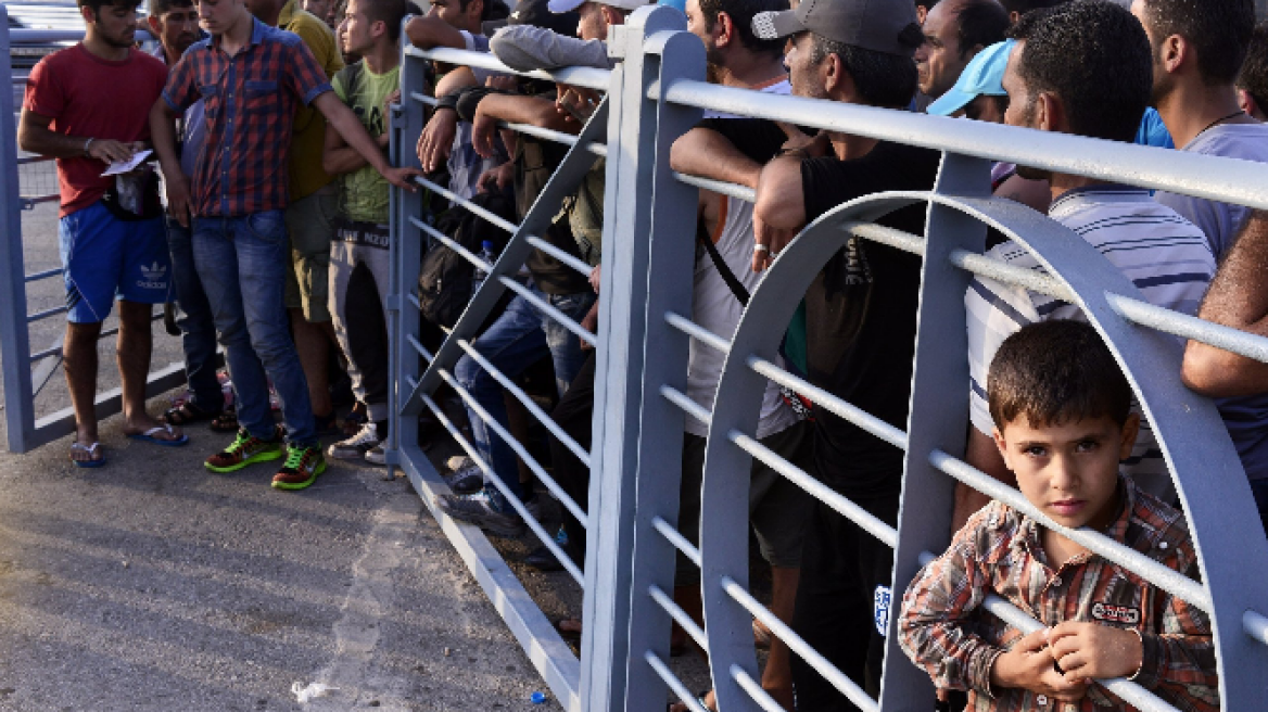 Κομισιόν: Σχέδιο για απευθείας αεροπορική μεταφορά προσφύγων από την Τουρκία