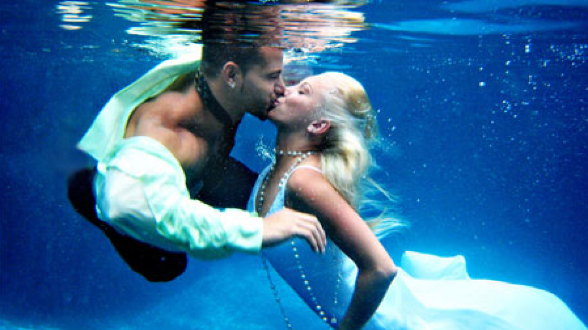 Underwater love and wedding vows at Alonissos!