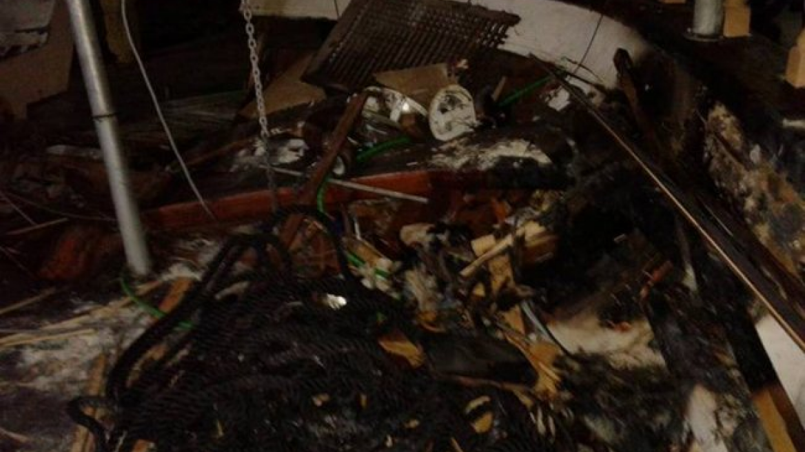 Βόμβες σε πλοίο και αυτοκίνητο στην Κάλυμνο!