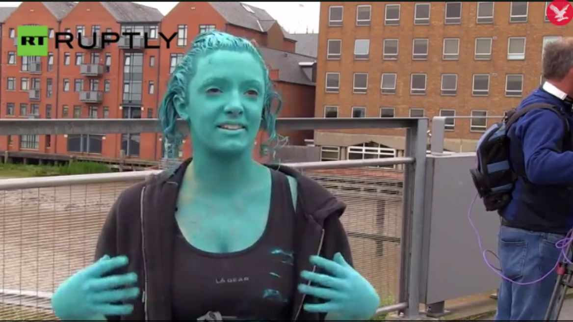 New Channel 4 dating show called ‘Naked Attraction’ pushes limits of dating (video+photos)