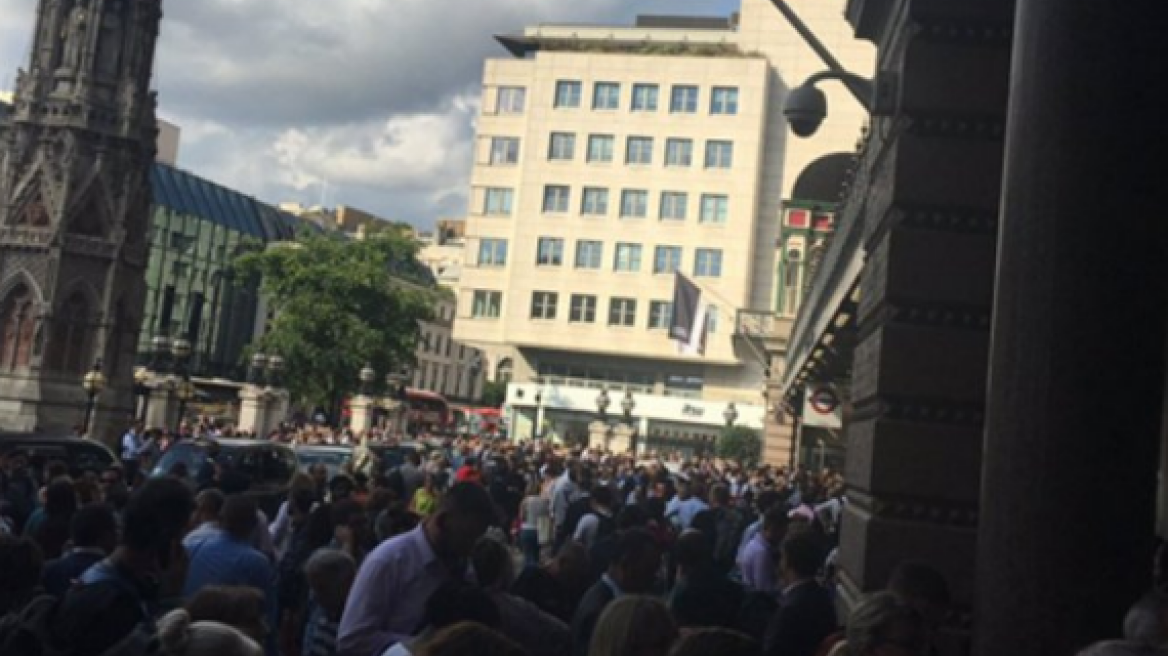 Συναγερμός στο Λονδίνο - Εκκενώθηκε σταθμός του μετρό