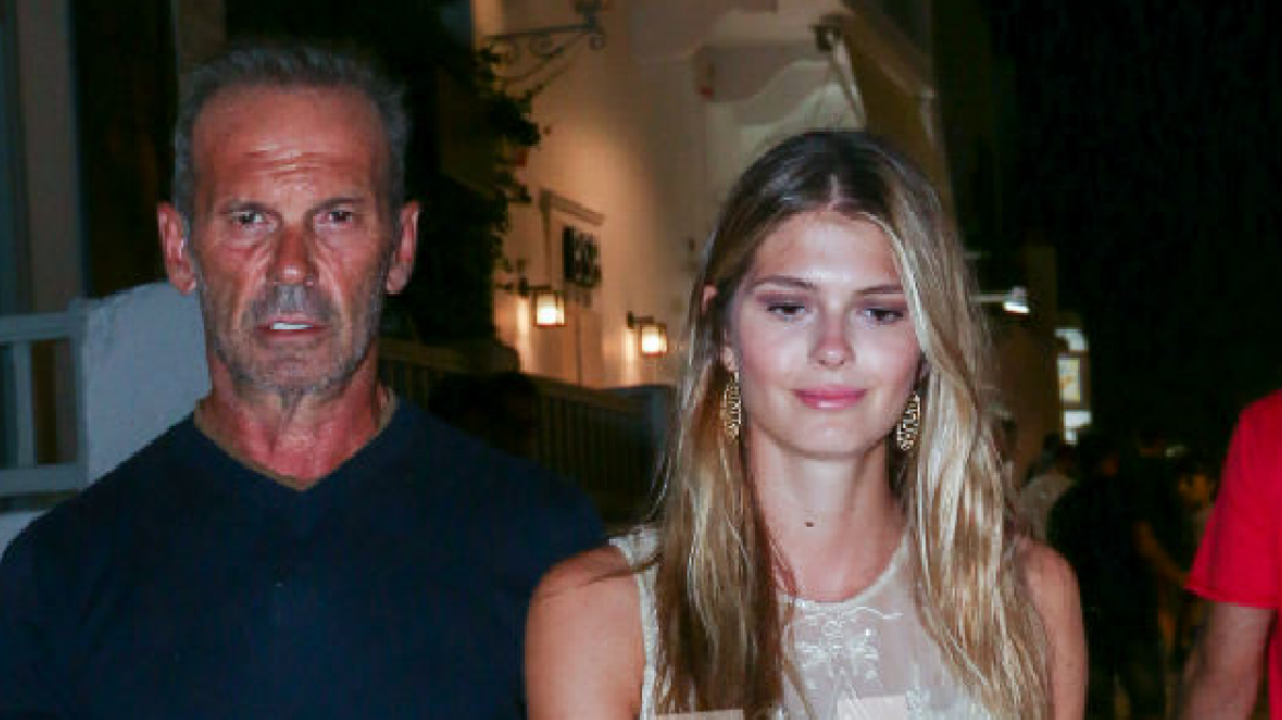 Πέτρος Κωστόπουλος: Με την κόρη του, Αμαλία, στη Μύκονο