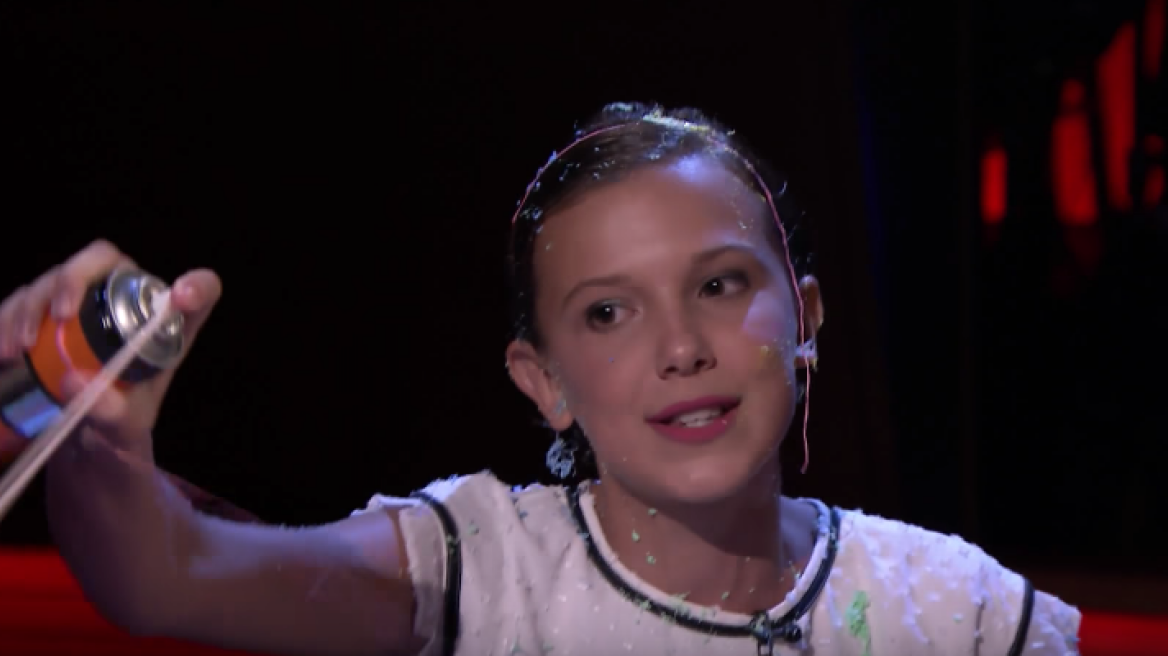 Η «Εleven» του Stranger Things ραπάρει τη Nicki Minaj και τα «σπάει»